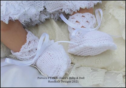 Lacy Lattice Matinee Set 16-22” doll (preemie-3m+ baby)