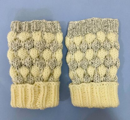 Wrist Warmers and Aran Bubble Hat