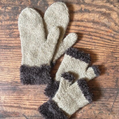 Fluffy Touch Mitts - knitting pattern