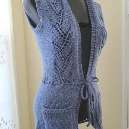 #162 Sweet Hooded Vest