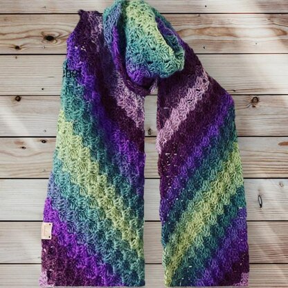 C2C Scarf with Pockets - Sew Crafty Crochet