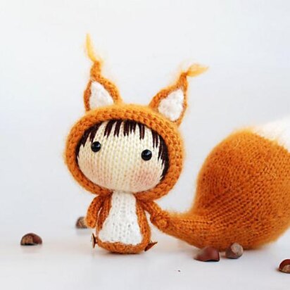 Squirrel Doll with removable tail. Toy from the Tanoshi series. - knitting pattern