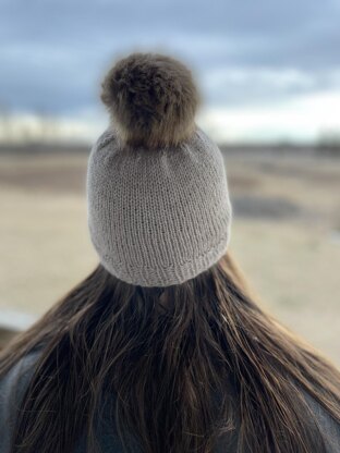 Adult Simple Cable Hat