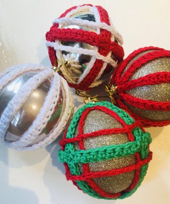 Tartan and stripe Christmas bauble