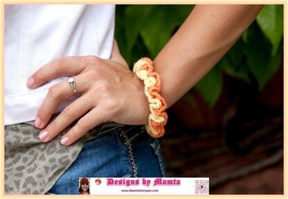 Ruffled Crochet Bracelet Pattern A Designer Jewelry Bangle