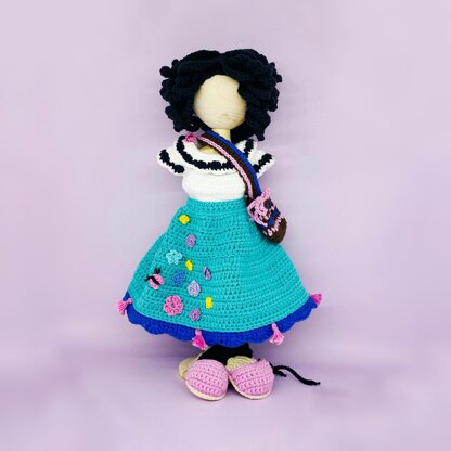 Crochet doll pattern, Amigurumi doll pattern, crochet doll clothes, Spanish Doll