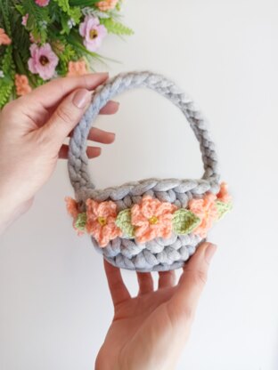 Crochet basket pattern, Easter basket easy crochet pattern