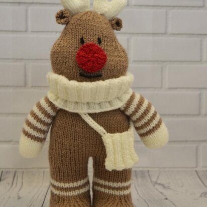 Festive Friends Reindeer - knitting pattern