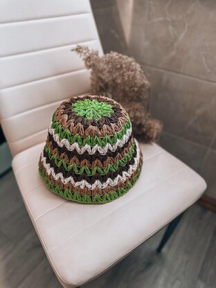 Pistachio hat