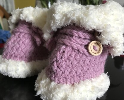 Wicker stitch booties