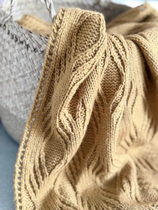 Yin Yarn Baby Blanket