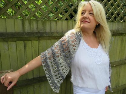 Ocean Kiss Summer Shawl