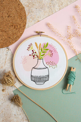 Hawthorn Handmade Vase 2 - Meadow Walk * Embroidery Kit