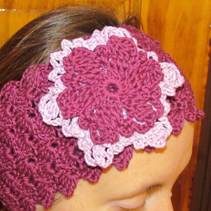 Scalloped Beauty Headband / Cowl