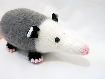 Amigurumi Opossum