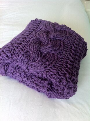 Braided Cable Chunky Blanket / Throw