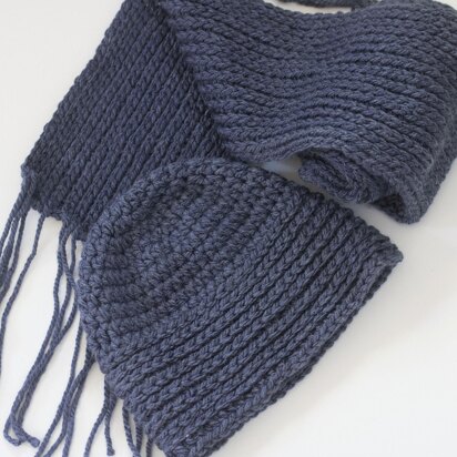 Chunky Cloche and Scarf