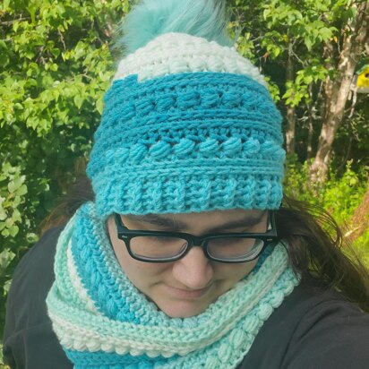 Naiad Beanie & Scarf