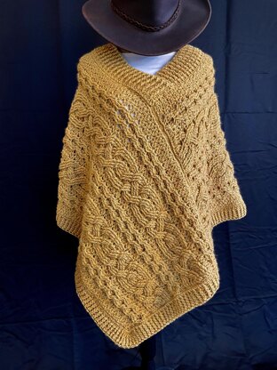 Bonnie's Wandering Cabled Poncho
