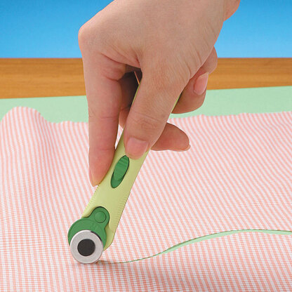 Clover Rotary Cutter: Soft Cushion: 18mm (3)