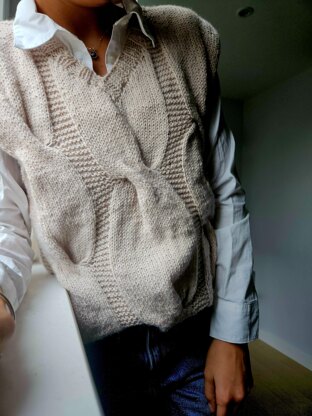 Cable v neck sweater vest