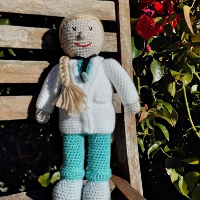 Crochet Doctor Pattern