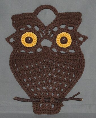 Owl Hanger in Macrame Style