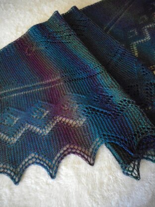 Suelilly Shawl