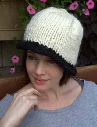 Scallop Brim Hat in Plymouth Yarn Galway Roving - F605 - Downloadable PDF