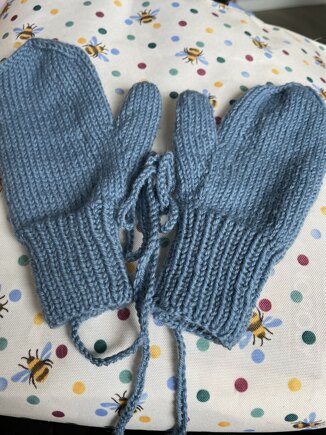 First time mittens #3