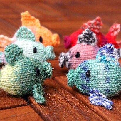 Amigurumi fish (knitted)