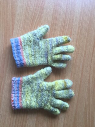 Thistledown Gloves