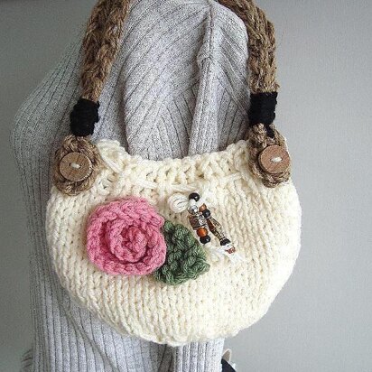 646B knitted handbag