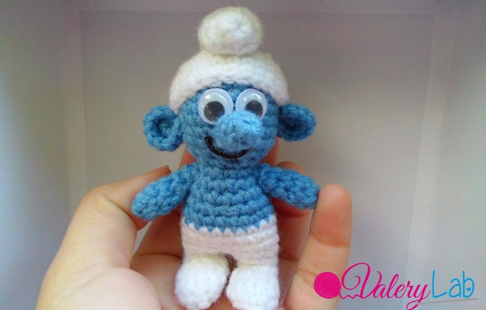 Crochet Smurf amigurumi pattern - Amigurumi Today