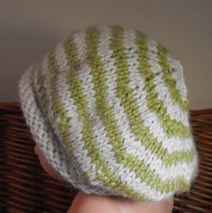 BABY STRIPEY ROLL BRIM TAM SLOUCH KNITTING PATTERN - MADMONKEYKNITS