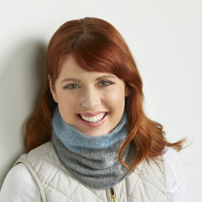 1007 Ptarmigan - Cowl Knitting Pattern for Women in Valley Yarns Southampton