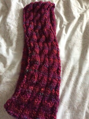 Chunky knit scarf