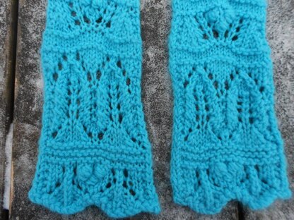 Leaves in the Sky Scarf