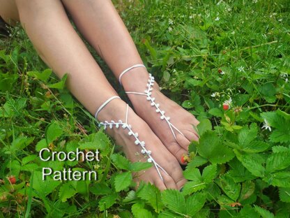 Easy Crochet Barefoot Sandals Pattern "Strawberry Trail"