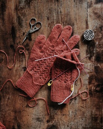 The Juniper Gloves