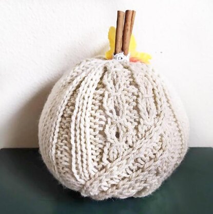 Cabled Pumpkin