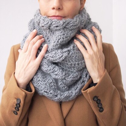 Cable scarf