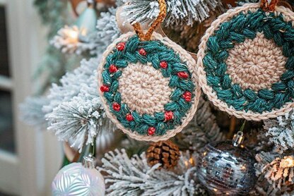 Wreath Ornament and Coaster