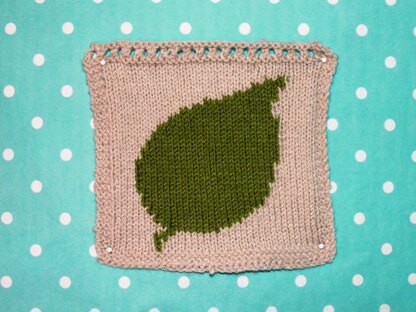 Silver Birch Leaf Intarsia Square