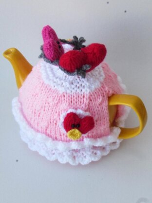 In Love Hearts Tea Cosy