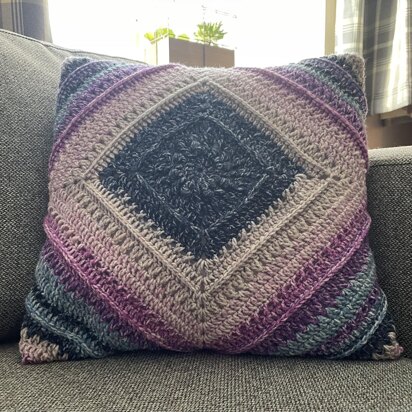 Bicknacre Cushion