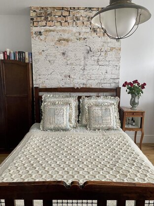 Cabled Trellis Blanket