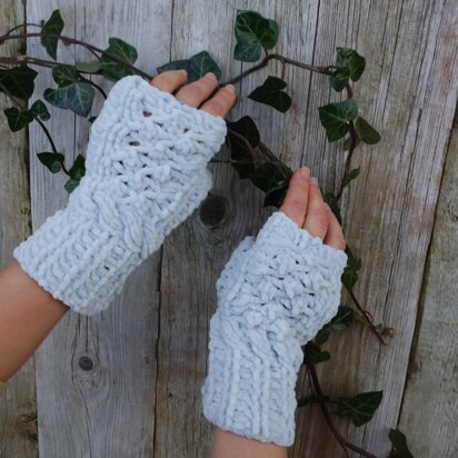 Bubble Fingerless Mittens