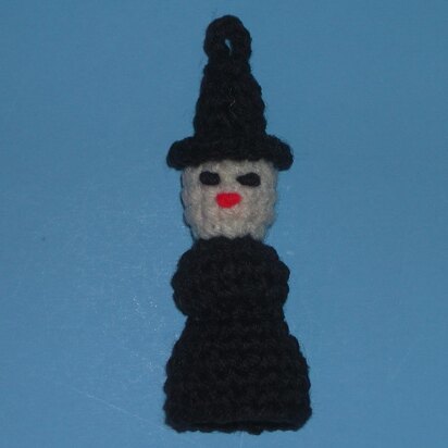 Halloween Witch Ornament C-212