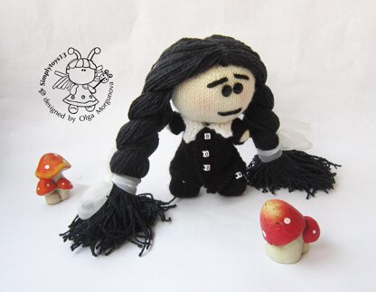 Pebble doll WEDNESDAY ADDAMS